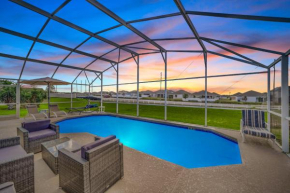 Luxury & Comfortable Oasis in Gated Community near Disney, Seaworld, Universal, & Discovery